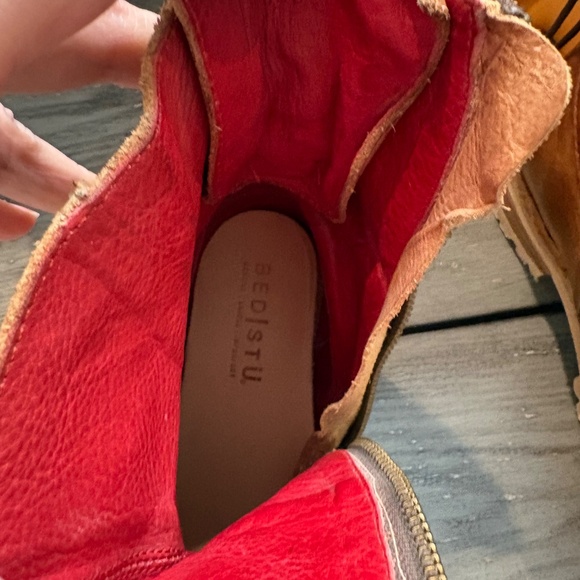 Boots. - Picture 7 of 7